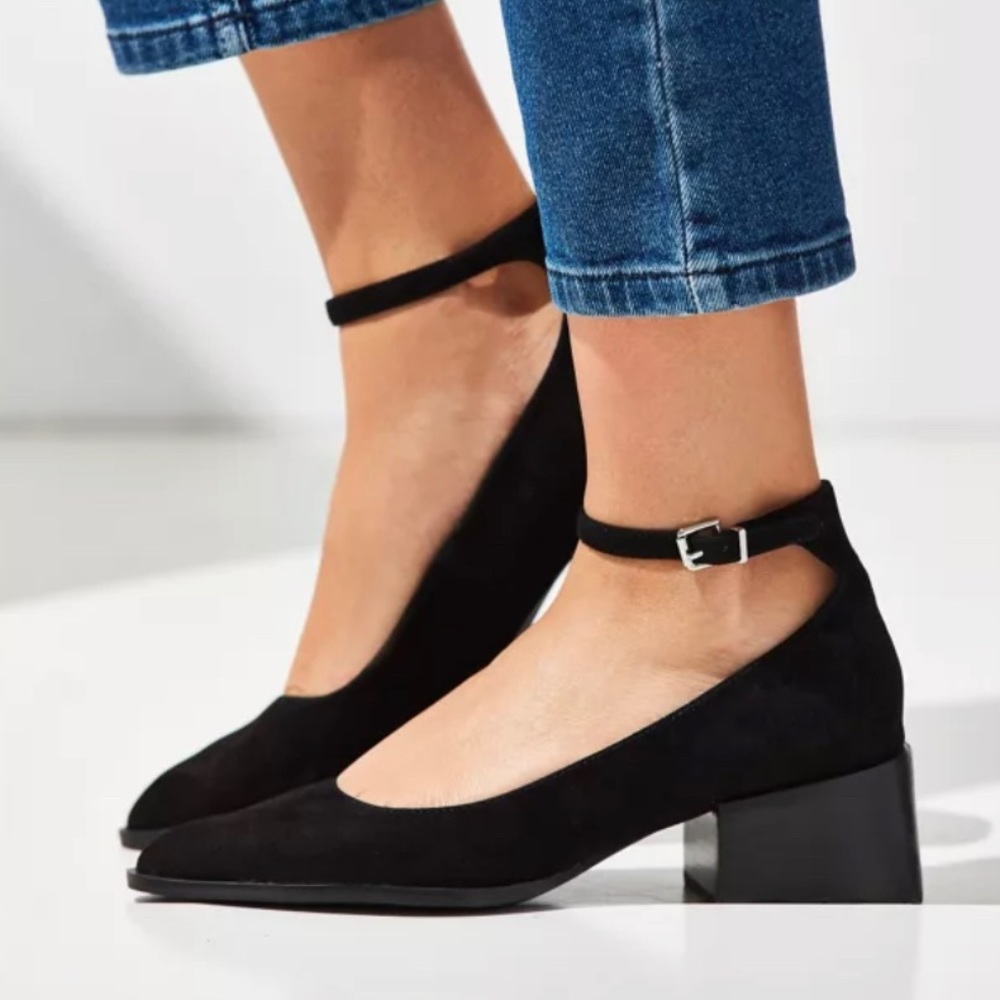 (NEVER WORN) Sol Sana Mary Jane heels